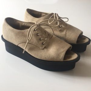Cheap Monday Form Peep Toe Platform // Size 7